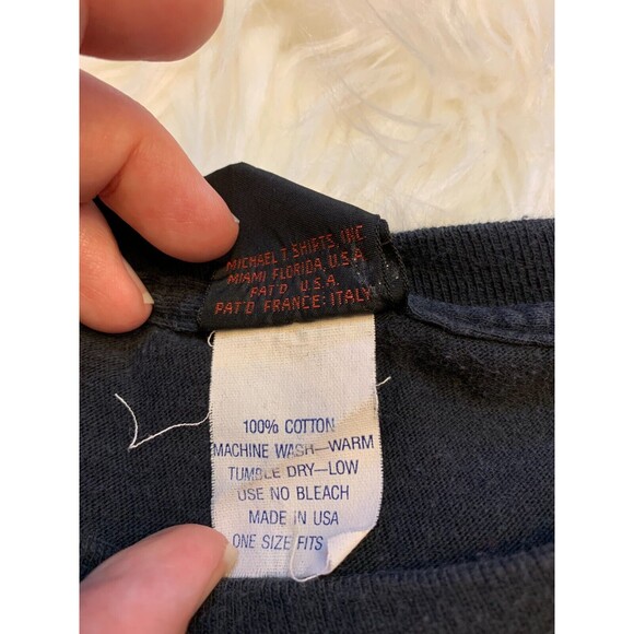 Disney MGM Studios 1987 Diamond Dust Black Cropped T-Shirt One Size Unisex USA - Picture 4 of 8